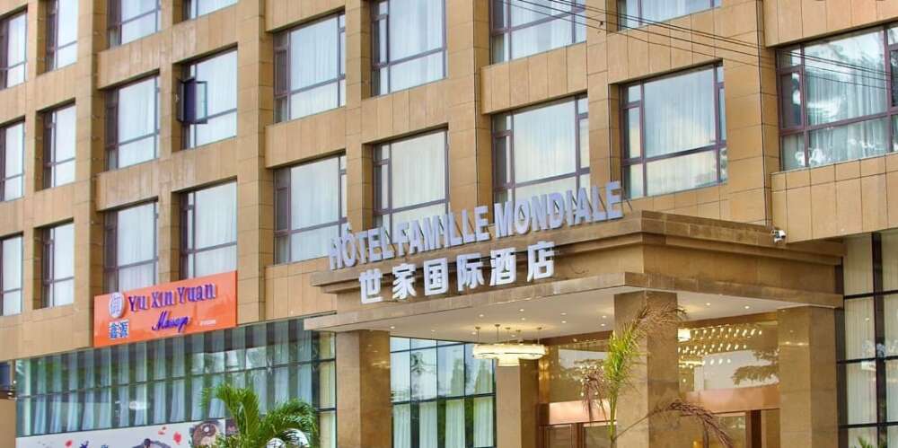 Hôtel Famille Mondiale